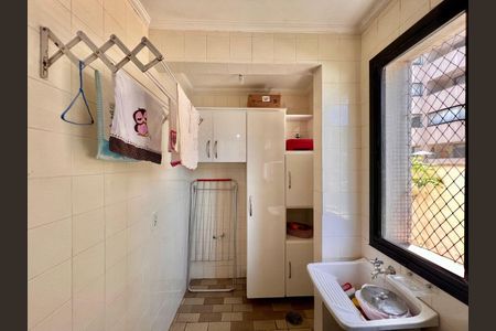 7_photo/94d1fe6c81.ec65c5f4dcaac70d-ATLAS-151ada29-5f51-4b83-b1cd-d3f5f4aa86b8.jpg de apartamento à venda com 3 quartos, 100m² em Jardim Las Palmas, Guarujá