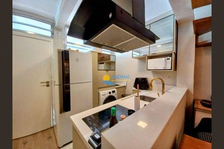 10_photo/94d1fe6c8b.58901587a581d294-ATLAS-95f7f7b1-e5a3-4f4c-b464-bd35fda2e34c.jpg de apartamento à venda com 2 quartos, 65m² em Jardim Las Palmas, Guarujá