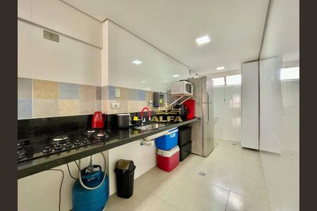 7_photo/94d1fe6c95.6cd7b9acb81d8728-ATLAS-e40089e1-4e09-431a-905b-c63804bf05c1.jpg de apartamento à venda com 2 quartos, 60m² em Jardim Las Palmas, Guarujá