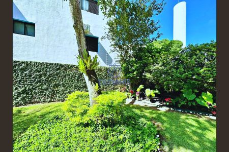 27_photo/94d1fe6c97.eb4747a7722cd593-ATLAS-0bb9d4a1-0616-4147-85da-eec9ac911b2b.jpg de apartamento à venda com 1 quarto, 88m² em Jardim Las Palmas, Guarujá