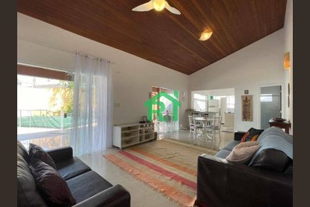 2_photo/94d1fe6cb5.136bad144b16bdfe-ATLAS-ac35a00e-84a1-4b91-8fec-e1b1a145ee60.jpg de casa à venda com 2 quartos, 180m² em Jardim Las Palmas, Guarujá