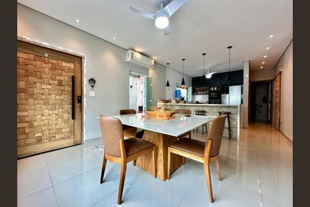 6_photo/94d1fe6cb5.31f8faead97f4406-ATLAS-5ec48ed4-b9a0-430a-85f2-b5d0096b7b69.jpg de casa à venda com 2 quartos, 150m² em Jardim Las Palmas, Guarujá