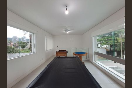 23_photo/94d1fe6cb5.b488eeffc7d0027d-ATLAS-12c6b839-2066-442e-beb7-cbf7efc7e58f.jpg de apartamento à venda com 3 quartos, 110m² em Jardim Las Palmas, Guarujá