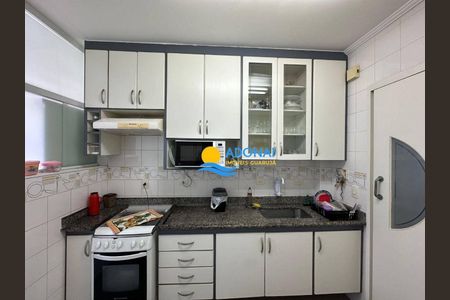 8_photo/94d1fe6cb9.54c9ffd2db7ca44a-ATLAS-91183b70-80af-4d23-9908-6ff85ce20b9f.jpg de apartamento à venda com 3 quartos, 200m² em Jardim Las Palmas, Guarujá