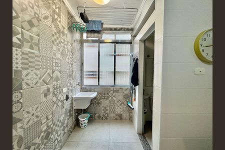 15_photo/94d1fe6cb9.f2ed236aecaa8a04-ATLAS-58bd69a8-c5b1-4394-81dd-20edfd941d4f.jpg de apartamento à venda com 1 quarto, 57m² em Jardim Las Palmas, Guarujá