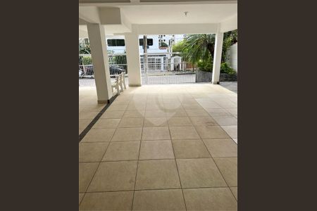 11_photo/94d1fe6cb9.fe96b63aec789ef1-ATLAS-2a318cc7-fa03-4e8a-9589-812c65c93cc5.jpg de apartamento à venda com 1 quarto, 43m² em Jardim Las Palmas, Guarujá