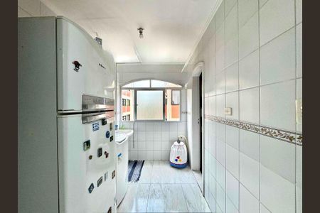 31_photo/94d1fe6cc5.4f01e810a805cb87-ATLAS-73d606f4-b50e-43ec-9a48-5a688dbb60e2.jpg de apartamento à venda com 3 quartos, 97m² em Jardim Las Palmas, Guarujá