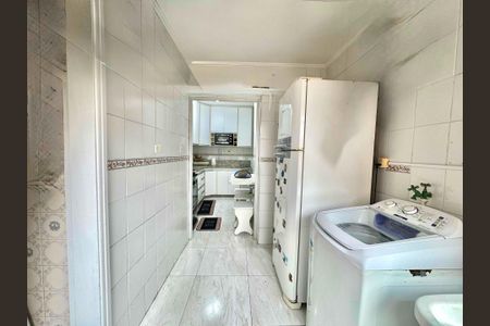 30_photo/94d1fe6cc5.4f01e810a805cb87-ATLAS-e58280b9-4b1d-486c-9440-e8cc84d9bd4b.jpg de apartamento à venda com 3 quartos, 97m² em Jardim Las Palmas, Guarujá