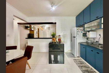 2_photo/94d1fe6ccf.1e4c538dee5d863f-ATLAS-dabe9c5d-3f6b-4bbc-8cb5-0fc072c82629.jpg de apartamento à venda com 2 quartos, 70m² em Jardim Las Palmas, Guarujá