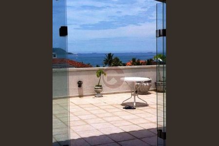 3_photo/94d1fe6cd9.bbf55fded6bb94e4-ATLAS-641b9275-a2cc-47aa-acac-8675e1161a97.jpg de apartamento à venda com 4 quartos, 220m² em Jardim Las Palmas, Guarujá