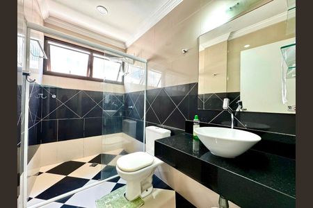 5_photo/94d1fe6ceb.efcb0d8a5755de48-ATLAS-25e0c3ad-7250-4d4c-84b8-cf96ef130f24.jpg de apartamento à venda com 2 quartos, 65m² em Jardim Las Palmas, Guarujá