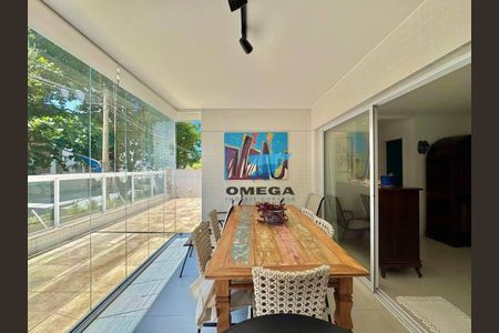 2_photo/94d1fe6cf1.0aa949e4314af85f-ATLAS-11656163-c8f8-4a2b-ad20-2048cedf2012.jpg de apartamento à venda com 2 quartos, 86m² em Jardim Las Palmas, Guarujá