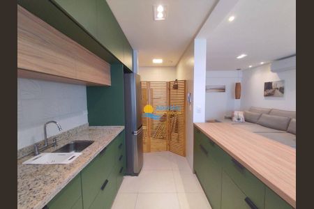 10_photo/94d1fe6cf1.78e4b164da719195-ATLAS-d2a72e33-71e1-49de-9872-1ad0e62fdb9e.jpg de apartamento à venda com 2 quartos, 120m² em Jardim Las Palmas, Guarujá