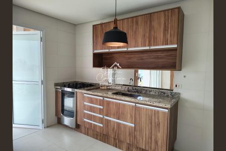 19_photo/94d1fe6cf1.d69b894f4740cd90-ATLAS-1854ec2c-8679-4ba1-bd60-bc90e23c5da5.jpg de apartamento à venda com 3 quartos, 121m² em Jardim Las Palmas, Guarujá