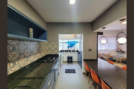 12_photo/94d1fe6cf3.291f15a82e44916e-ATLAS-d4267dec-e653-448f-b265-c558210be5be.jpg de apartamento à venda com 2 quartos, 55m² em Jardim Las Palmas, Guarujá