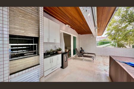 8_photo/94d1fe6d03.00dd8c425215977b-ATLAS-856bdc3e-a4c8-487a-9ac9-d2cd71672da0.jpg de apartamento à venda com 2 quartos, 145m² em Jardim Las Palmas, Guarujá