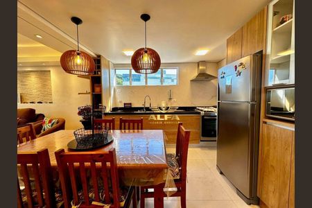 10_photo/94d1fe6d09.fb2e7a60a8bfd920-ATLAS-22ff371a-2bf8-46e4-8f64-403404cc037e.jpg de apartamento à venda com 2 quartos, 75m² em Tombo, Guarujá