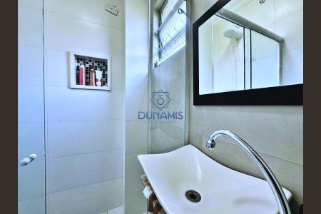 13_photo/94d1fe6d2b.7a69ff73eb43ff8d-ATLAS-a78027dd-3fc9-410e-a28a-5c7ce53fe99d.jpg de apartamento à venda com 1 quarto, 70m² em Jardim Las Palmas, Guarujá