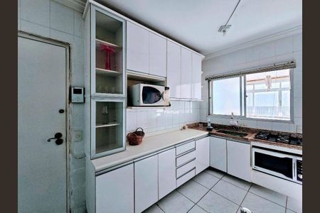 4_photo/94d1fe6d2d.16c2ecde509a0b19-ATLAS-995ffd8a-2895-4cbd-9f3a-7dd10919d0a1.jpg de apartamento à venda com 3 quartos, 193m² em Jardim Las Palmas, Guarujá