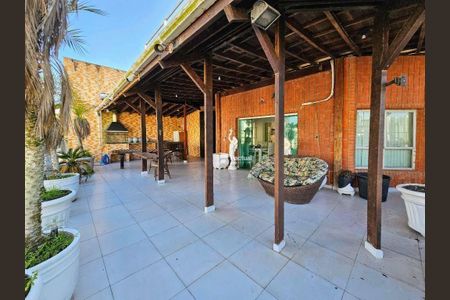 11_photo/94d1fe6d2d.16c2ecde509a0b19-ATLAS-d1f277e6-7231-4f5c-8d15-d867dc6f03cf.jpg de apartamento à venda com 3 quartos, 193m² em Jardim Las Palmas, Guarujá