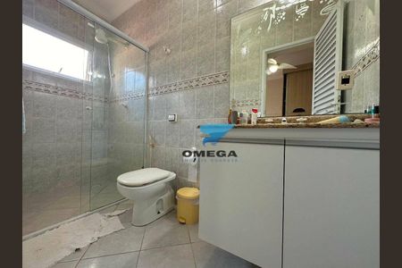 7_photo/94d1fe6d2d.2b4381d368a6f37f-ATLAS-d4c184eb-4319-4957-be85-47f6d49bae06.jpg de casa à venda com 5 quartos, 300m² em Jardim Las Palmas, Guarujá