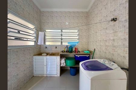 10_photo/94d1fe6d2d.2b4381d368a6f37f-ATLAS-e44f48af-4bf8-416d-a3ff-b117904f82ef.jpg de casa à venda com 5 quartos, 300m² em Jardim Las Palmas, Guarujá