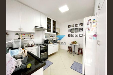 12_photo/94d1fe6d2d.348c62b414b1dd4e-ATLAS-7a95e823-d288-443e-b54f-2645d9af3607.jpg de apartamento à venda com 3 quartos, 130m² em Jardim Las Palmas, Guarujá