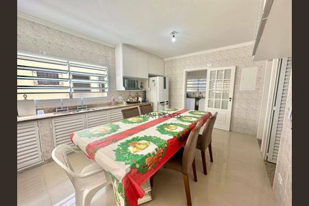 20_photo/94d1fe6d37.9ad21533b70d6dca-ATLAS-1f794325-2707-4a5c-8c5d-de9739da70f3.jpg de casa à venda com 4 quartos, 268m² em Jardim Las Palmas, Guarujá
