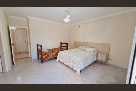 10_photo/94d1fe6d37.9ad21533b70d6dca-ATLAS-a05a7a81-eadf-4ee8-bf9e-4517ea23bb58.jpg de casa à venda com 4 quartos, 190m² em Jardim Las Palmas, Guarujá