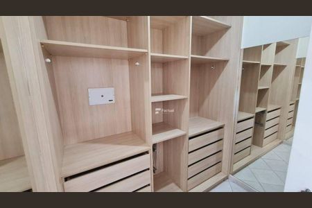 13_photo/94d1fe6d37.9ad21533b70d6dca-ATLAS-a698ea04-2e9b-4d38-a8cd-e6866ba2baa2.jpg de casa à venda com 4 quartos, 190m² em Jardim Las Palmas, Guarujá