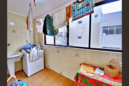 12_photo/94d1fe6d37.b52aa8959ceba493-ATLAS-9977a60b-a2f5-4e70-bfe2-1bb951d5067d.jpg de apartamento à venda com 3 quartos, 120m² em Jardim Las Palmas, Guarujá