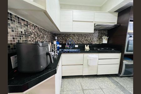 10_photo/94d1fe6d59.ec45c5915be217bb-ATLAS-dc14b705-2e42-4159-9bed-0413a45a38fb.jpg de apartamento à venda com 1 quarto, 67m² em Jardim Las Palmas, Guarujá