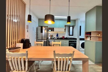 2_photo/94d1fe6d5b.aef4de6394ba8e6d-ATLAS-267e61ef-eb88-4ced-ae0b-5f2ba6080659.jpg de apartamento à venda com 2 quartos, 65m² em Jardim Las Palmas, Guarujá