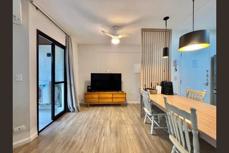 3_photo/94d1fe6d5b.aef4de6394ba8e6d-ATLAS-2b13a897-a654-4c88-bf0d-58cbf5162bca.jpg de apartamento à venda com 2 quartos, 65m² em Jardim Las Palmas, Guarujá