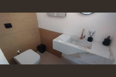9_photo/94d1fe6d61.9b0e853e47463488-ATLAS-336d5758-dfe3-4cf0-884d-88f3cfcf2b88.jpg de casa para alugar com 4 quartos, 130m² em Jardim Las Palmas, Guarujá