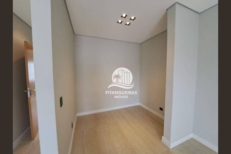 45_photo/94d1fe6d75.38a4a42371ffb69f-ATLAS-e4d25ffa-440f-45db-8700-21747c963c1d.jpg de apartamento à venda com 4 quartos, 330m² em Jardim Las Palmas, Guarujá