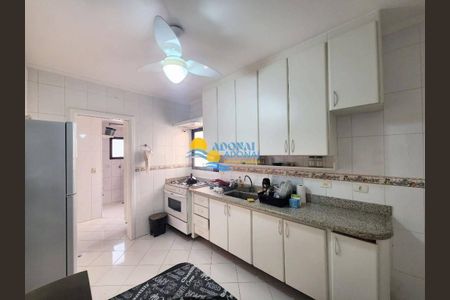 22_photo/94d1fe6d75.bcdcd820821e33a2-ATLAS-ac6b99c3-6d54-4777-b4d3-ab3a4a221ab3.jpg de apartamento à venda com 3 quartos, 150m² em Jardim Las Palmas, Guarujá