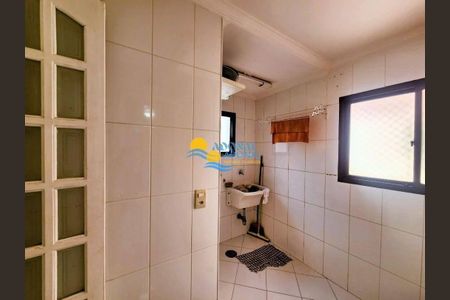 25_photo/94d1fe6d75.bcdcd820821e33a2-ATLAS-b5113643-7938-458d-bbdb-cd57d590af46.jpg de apartamento à venda com 3 quartos, 150m² em Jardim Las Palmas, Guarujá