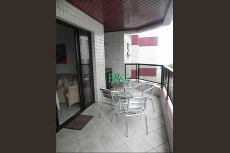 2_photo/94d1fe6da1.e95572c092fd3a54-ATLAS-558d3737-aa7f-460f-a433-0b4ad7f46ec4.jpg de apartamento à venda com 3 quartos, 240m² em Jardim Guaiuba, Guarujá