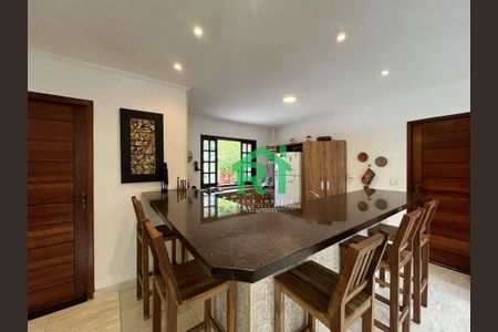 4_photo/94d1fe7265.2f15d505e37c7ac5-ATLAS-d5adccc6-5e2b-4e5f-8486-585500b2232e.jpg de casa à venda com 5 quartos, 240m² em Jardim Guaiuba, Guarujá