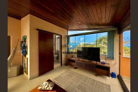 10_photo/94d1fe7269.0e5883cd31689f99-ATLAS-e2c1d629-17a5-4165-a7e2-e66f6a8077e5.jpg de casa à venda com 5 quartos, 240m² em Jardim Guaiuba, Guarujá