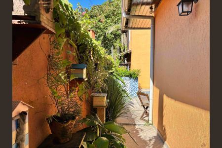 27_photo/94d1fe726d.ceff8192393c33de-ATLAS-00299d5e-1e73-44ee-a574-e9f77b84cda8.jpg de casa à venda com 5 quartos, 240m² em Jardim Guaiuba, Guarujá