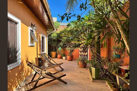 2_photo/94d1fe726d.ceff8192393c33de-ATLAS-76cf8756-07ec-43d6-a6bd-abdf9e9a0f88.jpg de casa à venda com 5 quartos, 240m² em Jardim Guaiuba, Guarujá