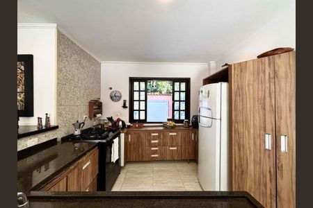 13_photo/94d1fe726d.ceff8192393c33de-ATLAS-af7478f2-8a6c-4c9b-8e73-dea573f4c34c.jpg de casa à venda com 5 quartos, 240m² em Jardim Guaiuba, Guarujá