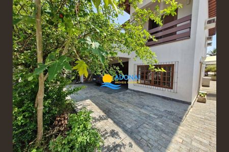 11_photo/94d1fe727f.365cba3cd4d367b7-ATLAS-26d8a8a0-d605-46b0-abb5-c9a7c3c38ab9.jpg de casa à venda com 3 quartos, 240m² em Jardim Guaiuba, Guarujá