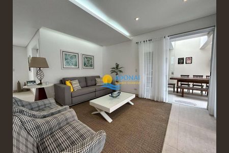 13_photo/94d1fe727f.55a02a71adc0634a-ATLAS-a2ba36bb-3e56-43cf-b34a-c2d71619b550.jpg de casa à venda com 5 quartos, 400m² em Jardim Guaiuba, Guarujá