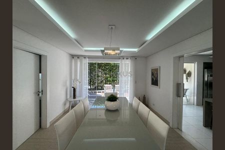 27_photo/94d1fe727f.c7030cdbc05da720-ATLAS-54cd4f3c-6867-4e8e-bb0a-8d1d55aedfe4.jpg de casa à venda com 5 quartos, 400m² em Jardim Guaiuba, Guarujá