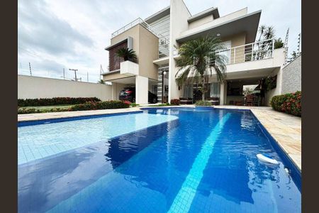 5_photo/94d1fe727f.c7030cdbc05da720-ATLAS-b8b2c613-ee89-4c2e-a84a-6bc8db271ada.jpg de casa à venda com 5 quartos, 385m² em Jardim Guaiuba, Guarujá