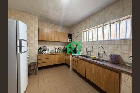 7_photo/94d1fe7289.29c802831d9a75b1-ATLAS-6d36e5fd-30dc-4eaf-a825-722ee6131b71.jpg de casa à venda com 3 quartos, 350m² em Jardim Guaiuba, Guarujá