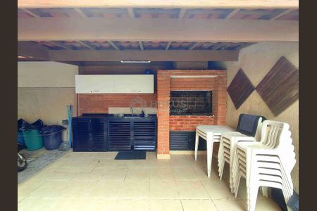 6_photo/94d1fe72a9.07fb07773285f6be-ATLAS-4e2bc9bd-8689-47bb-9c24-ac18bfe9d5e6.jpg de apartamento à venda com 1 quarto, 50m² em Jardim Las Palmas, Guarujá